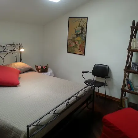 Couette-café Vallara 3*